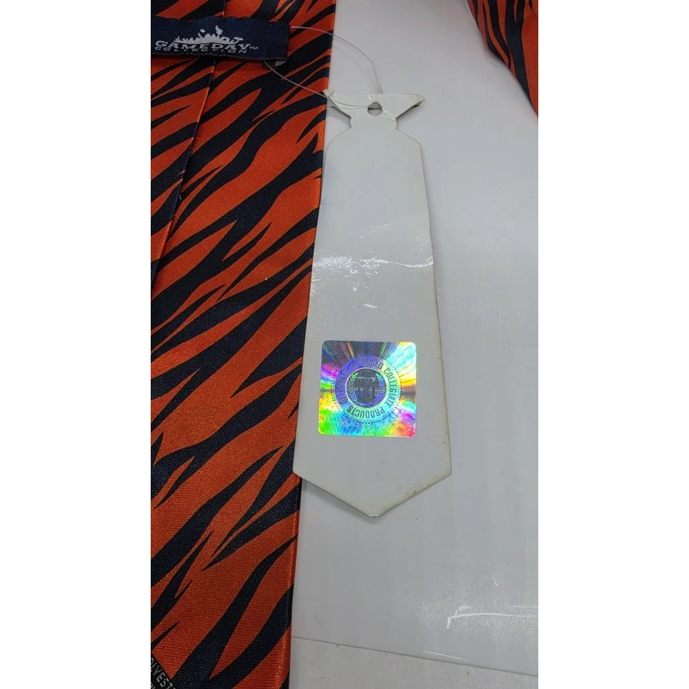 Official Auburn Tigers Gameday Collection Necktie Mens Navy Orange Stripe Tie